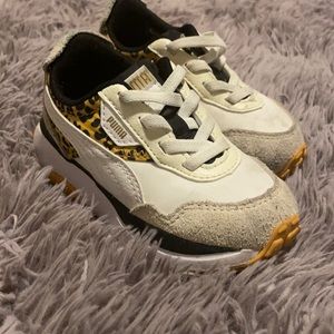 Puma animal print girl sneakers